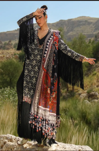 Sana Safinaz Winter Luxury Collection' 23 | S231-002A-CP